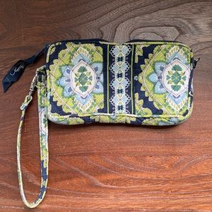 Vera Bradley Navy and Green Wristlet